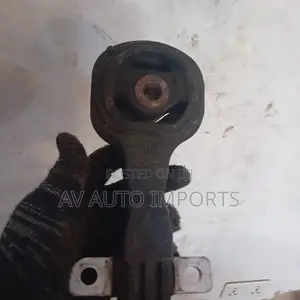 Honda Civic Engine Seats