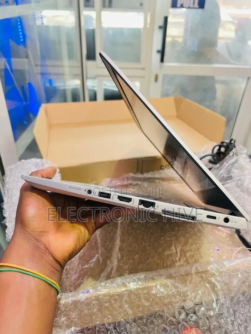 New Laptop HP EliteBook 830 G6 8GB Intel Core I5 SSD 256GB