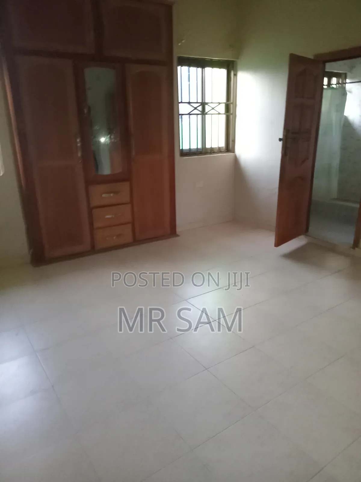 5bdrm House in Tuba Road, Ga South Municipal for rent