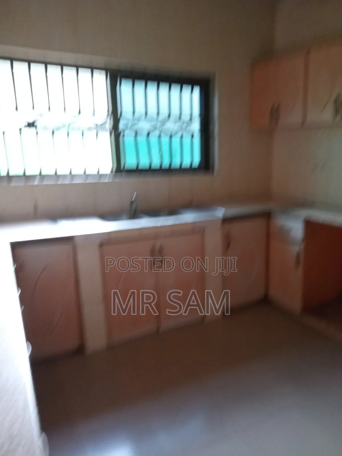 5bdrm House in Tuba Road, Ga South Municipal for rent