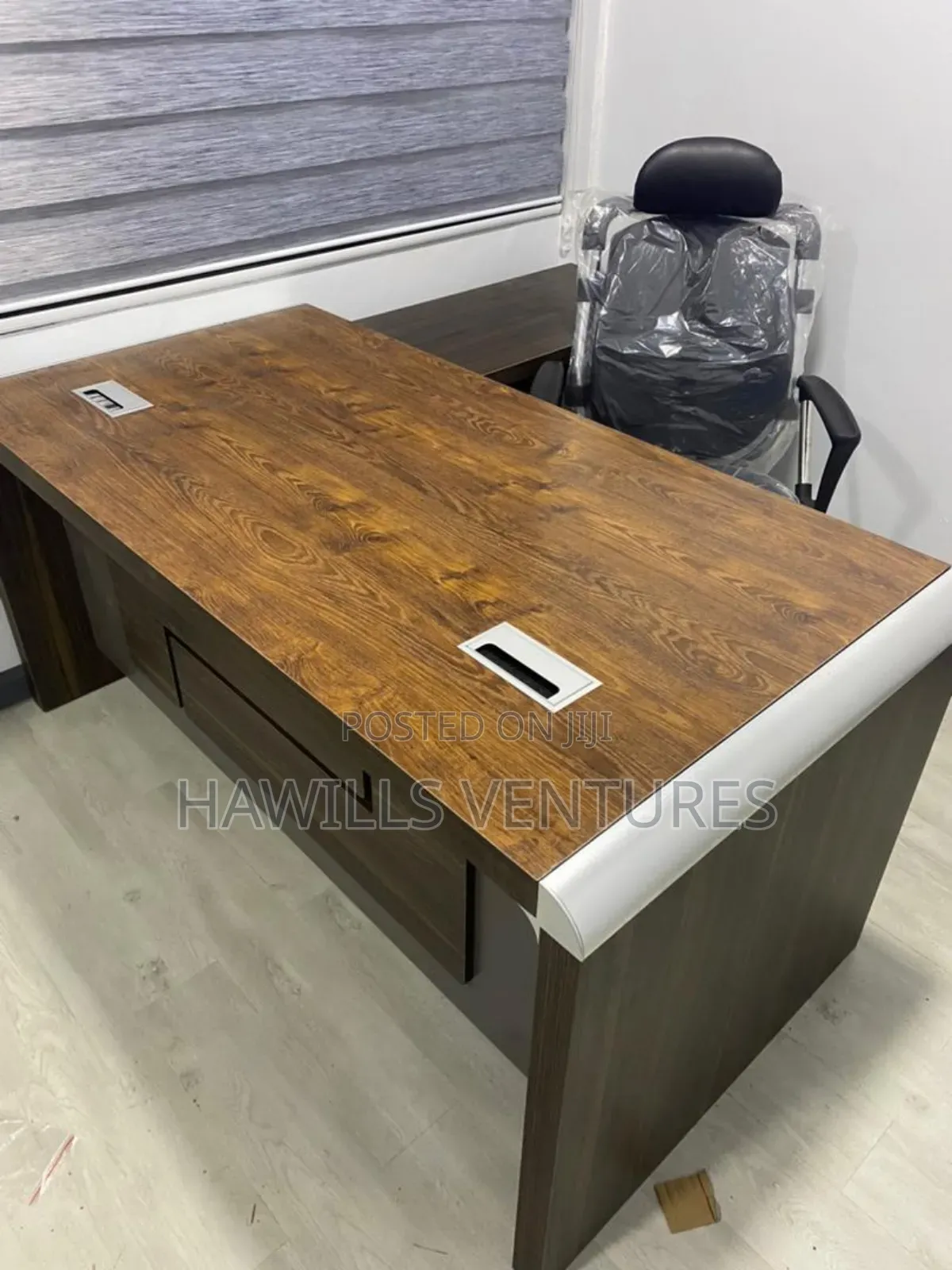 Unique Executive Desk With Chair