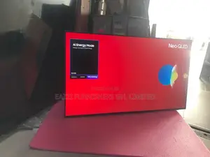 Photo - Perfect Black Gaming Neo Qled Samsung 55 Tv Wit 120 Hz Tv