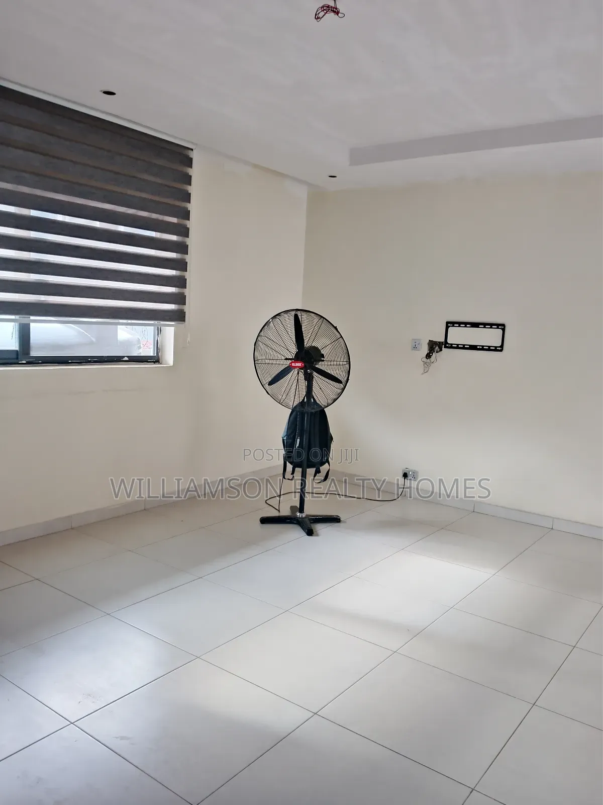 1bdrm Apartment in Community 18 Area, Spintex for rent