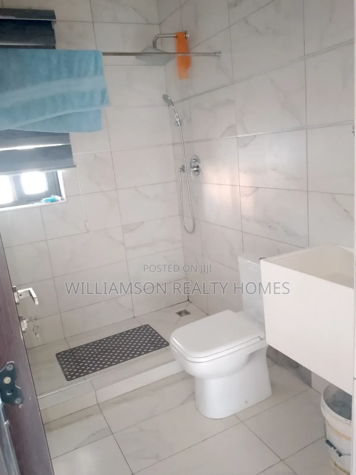 1bdrm Apartment in Community 18 Area, Spintex for rent