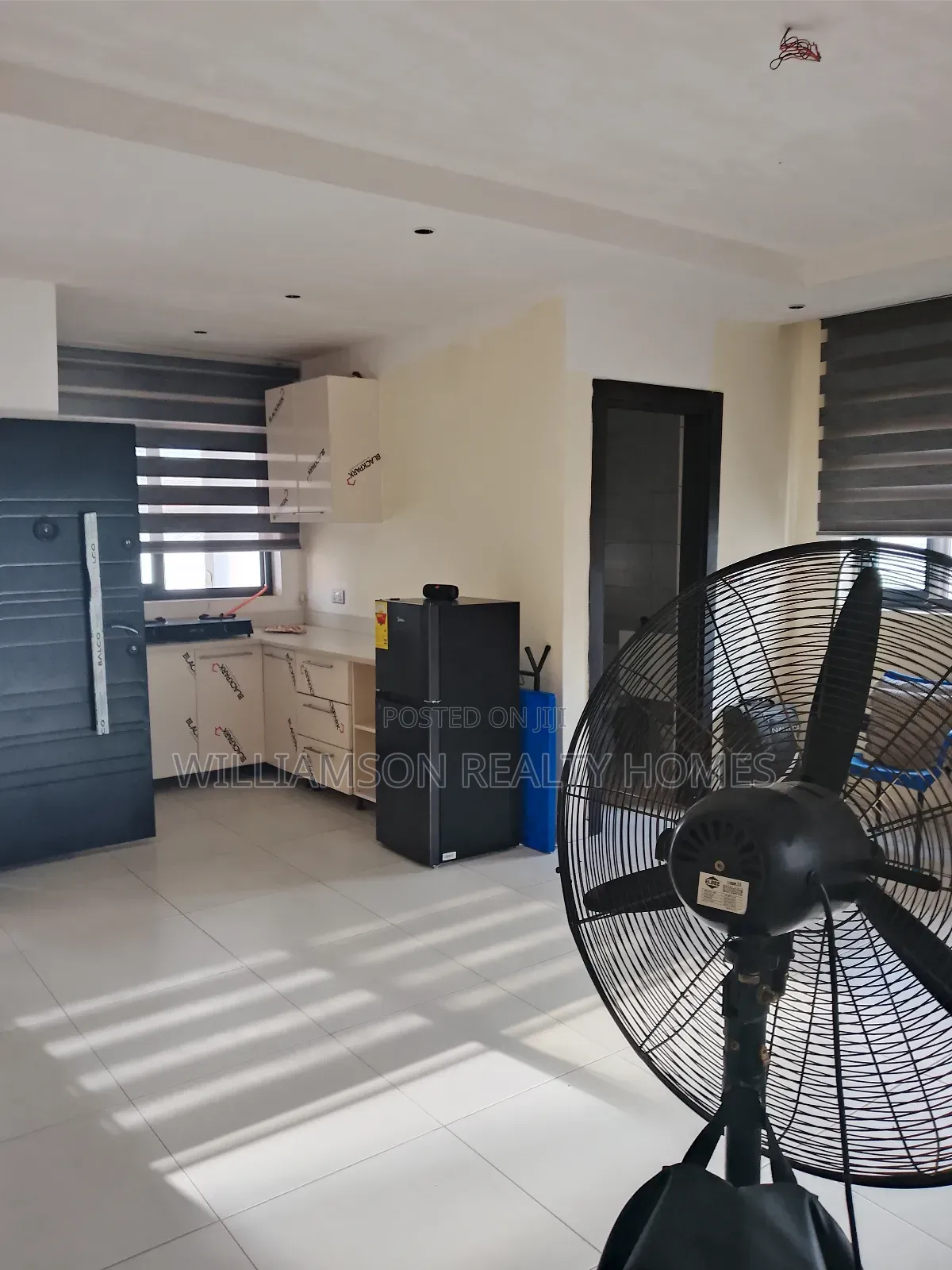 1bdrm Apartment in Community 18 Area, Spintex for rent