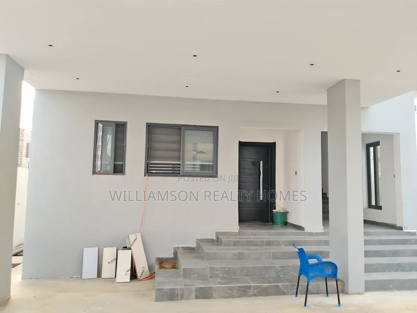 1bdrm Apartment in Community 18 Area, Spintex for rent