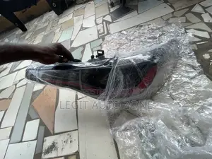 Honda HRV 2023,2024,2025, Taillights With Boot Light