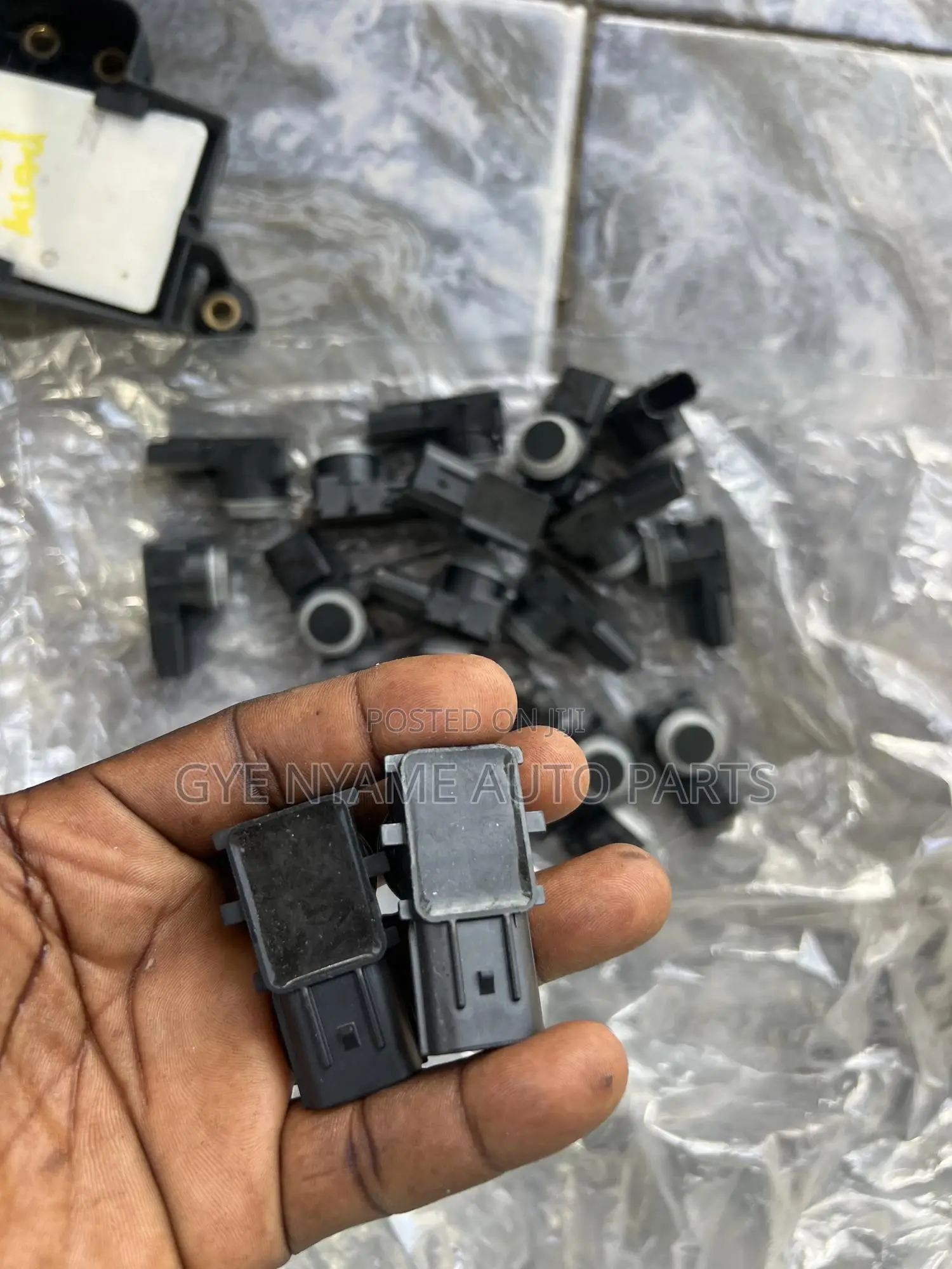Honda Crv 2023:2025 Parking Sensor Or Bumper Sensor