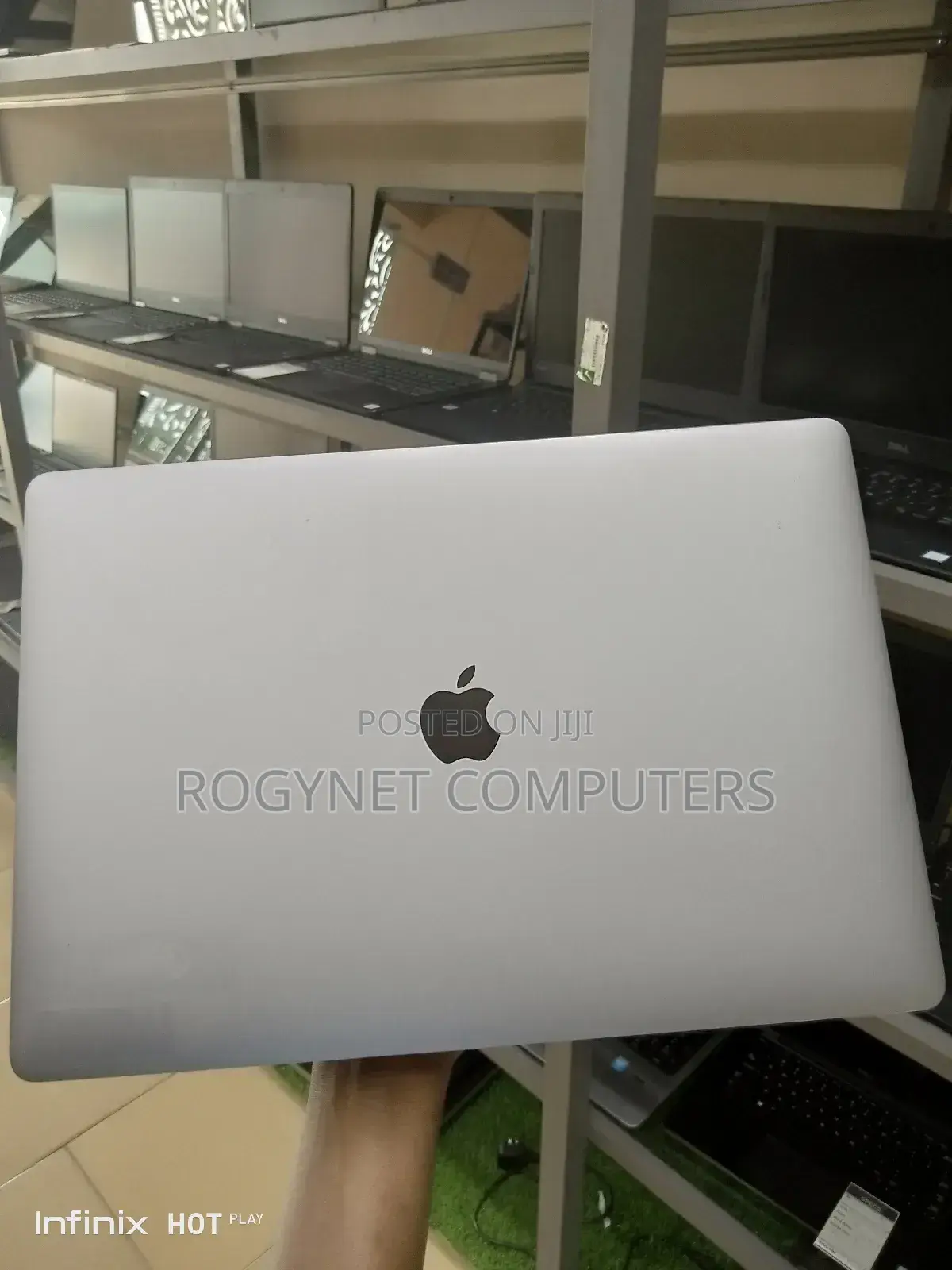 Laptop Apple MacBook Pro 2018 16GB Intel Core i7 SSD 512GB