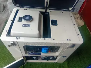 Dynamic 10kva Uk-Model Diesel Engine Uk-Model Generator
