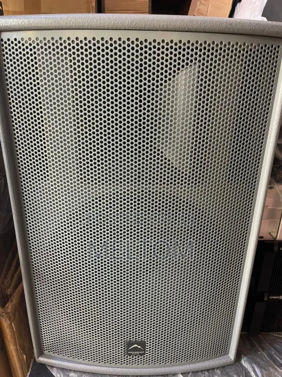 Martin Audio 15inches Short Range Speaker