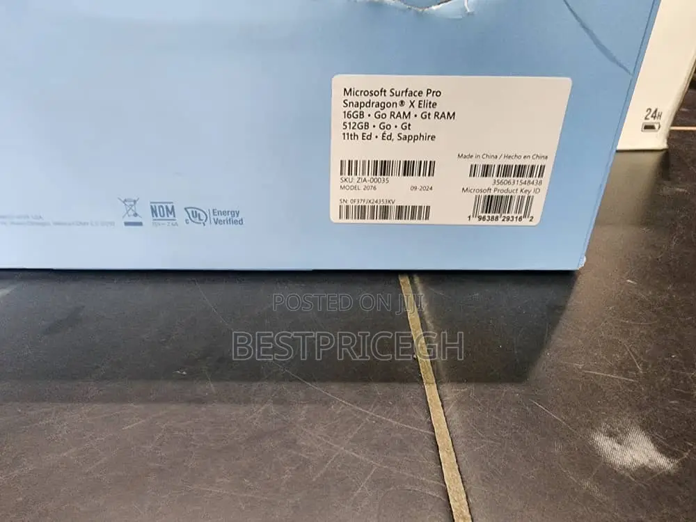 New Microsoft Surface Pro 11th Edition, a Copilot+ PC 16GB SSD 512GB