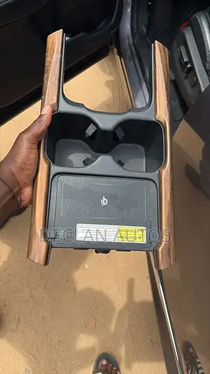 Honda Cr-v 2019 Cup Holder