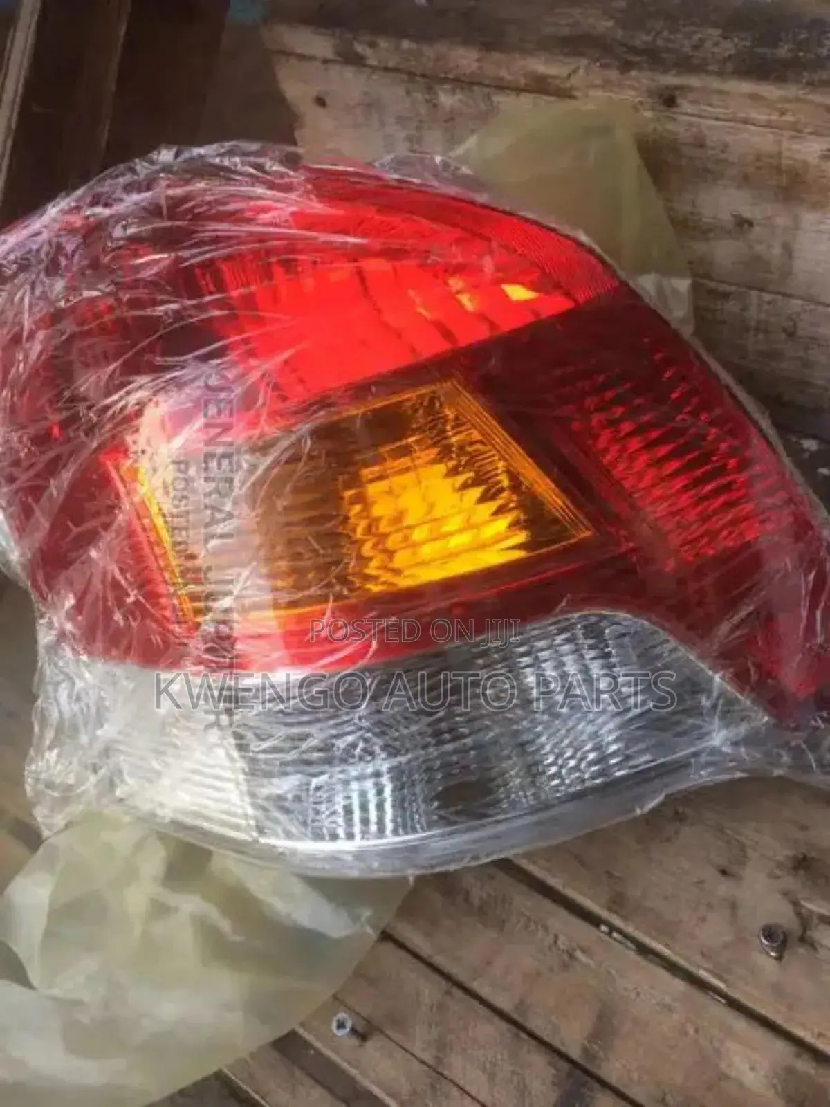 Vitz Taillight 2009 2010 2011 Pair