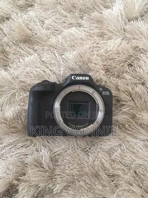 Canon R50 Eos Mirrorless Camera