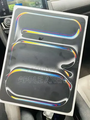 New Apple iPad Pro 13 (2024) 256 GB Black