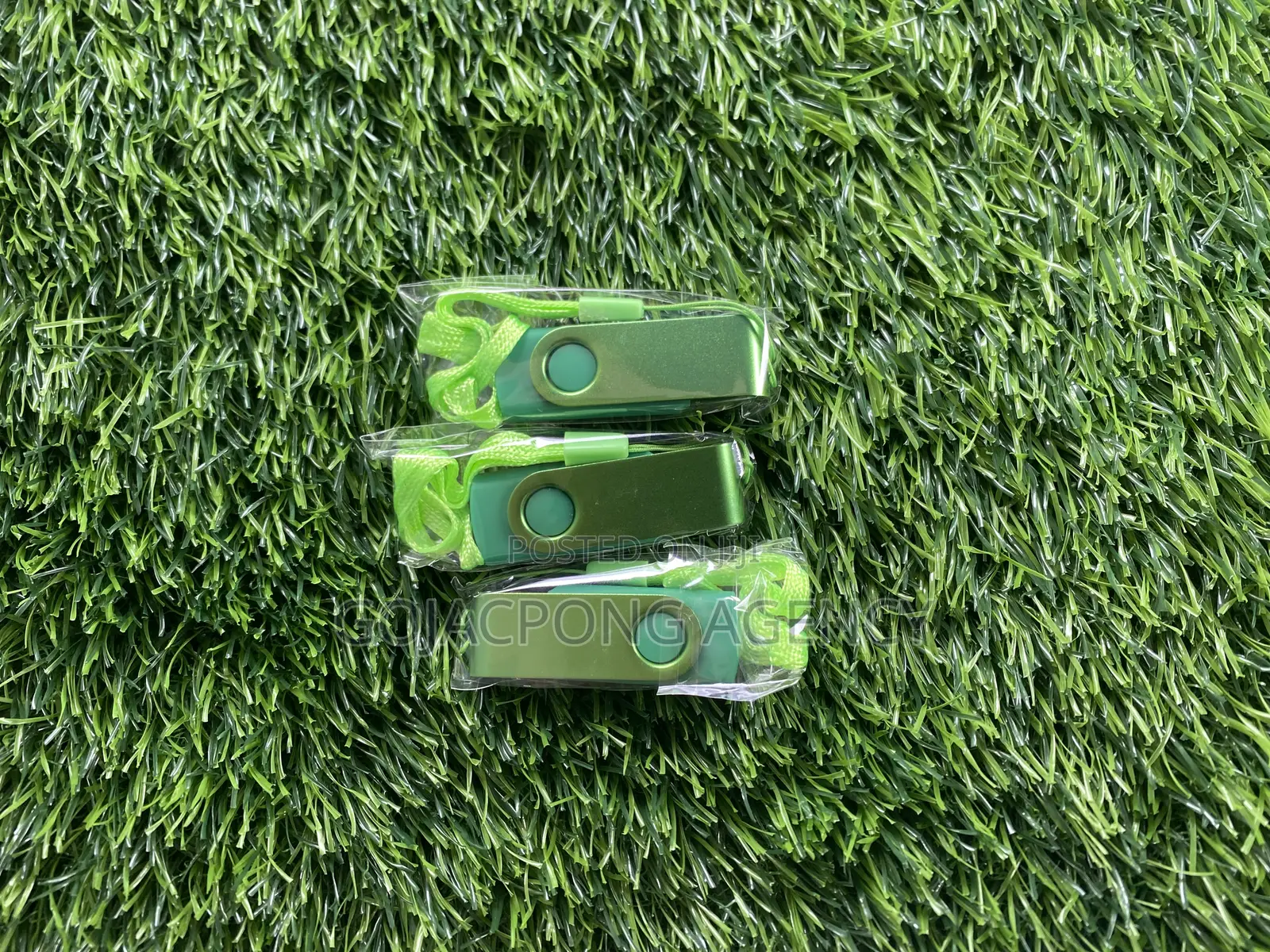 Pen Drive / Flash Drive Customized and Uncostomized