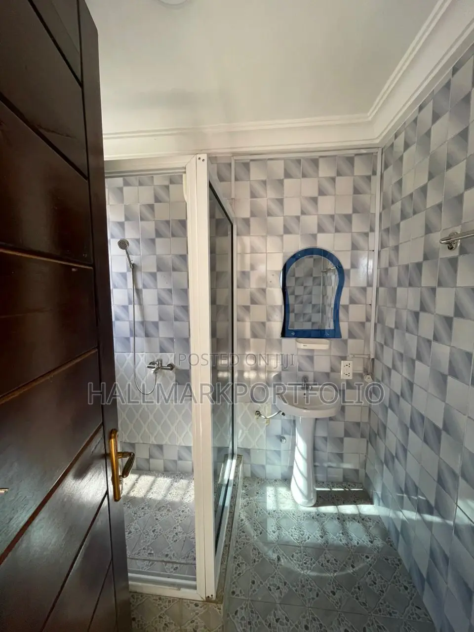 2bdrm Apartment in Adjiriganor for rent