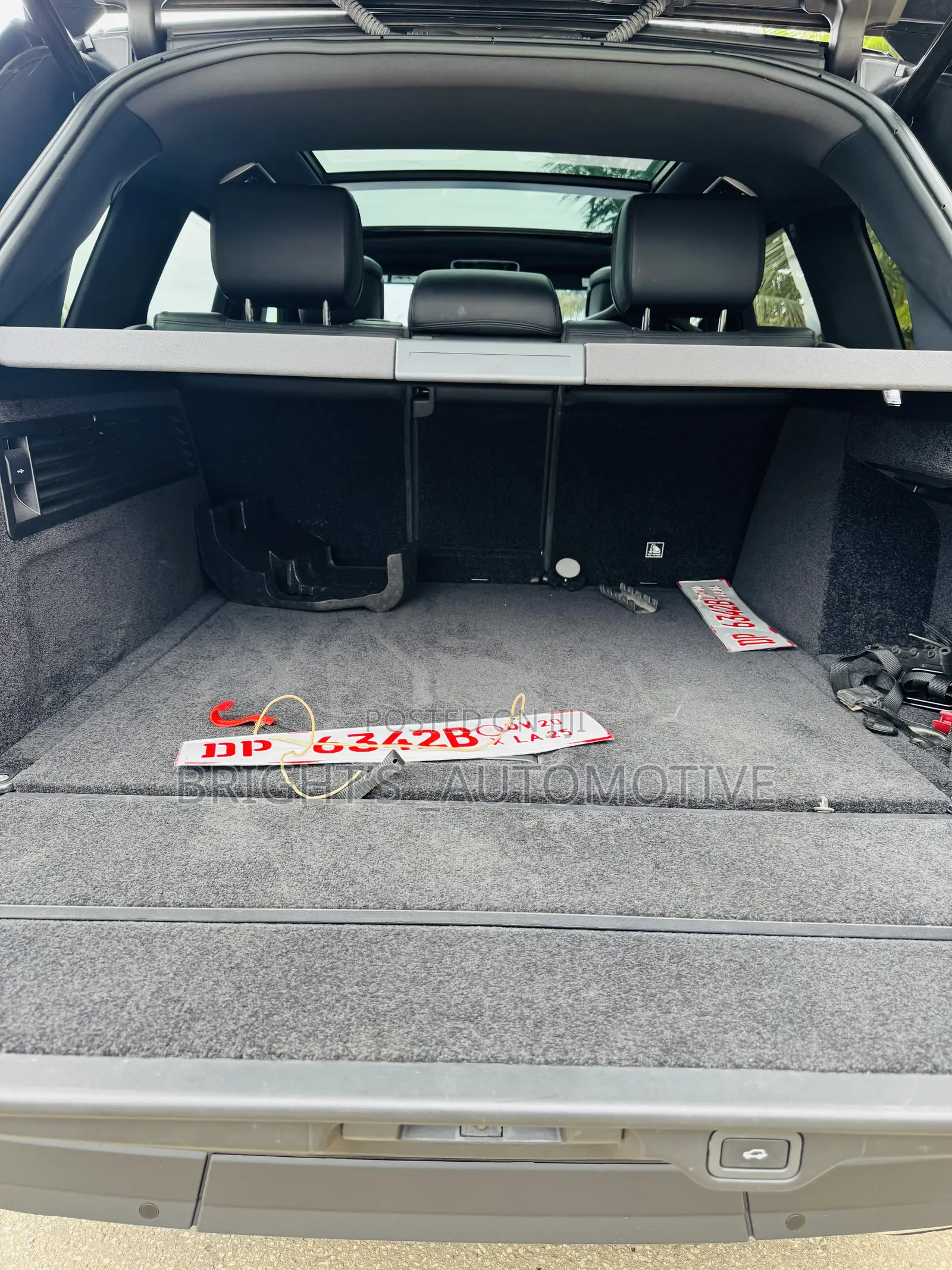 Land Rover Range Rover Vogue 2022 Black