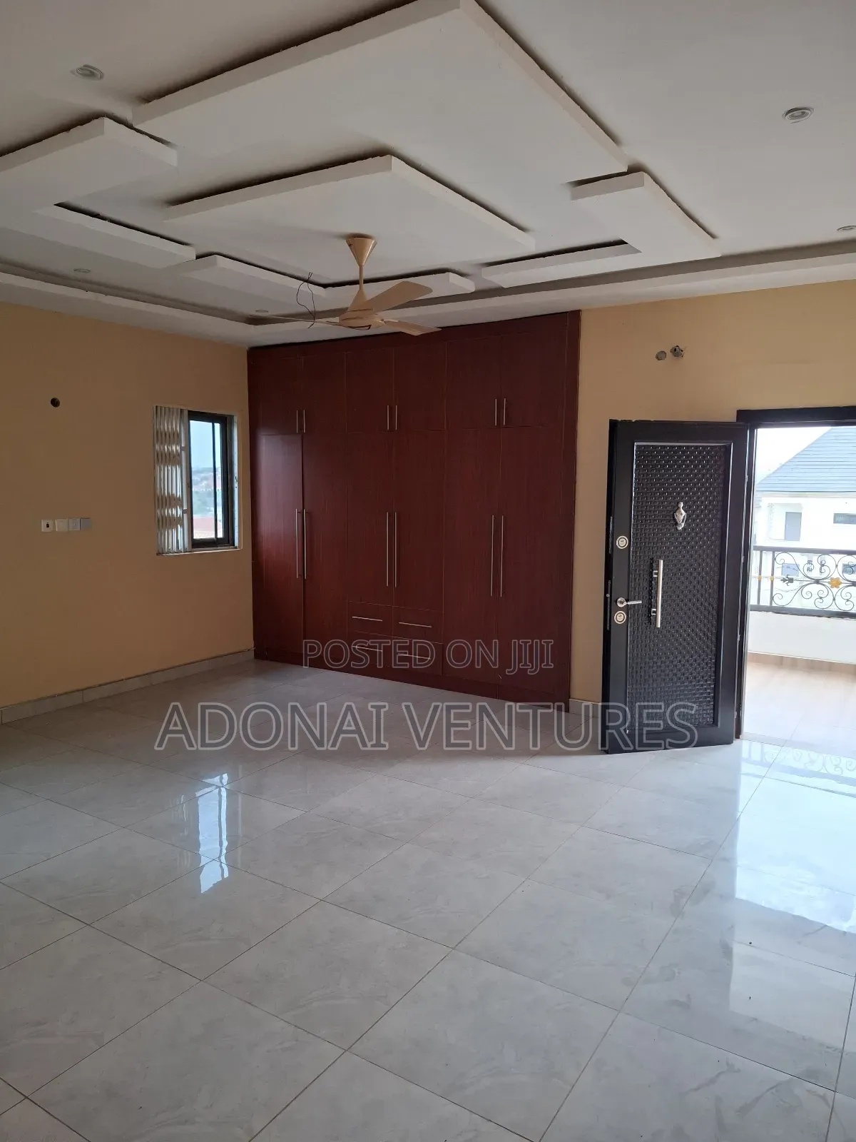 6bdrm House in Santasi  Kokoben, Kumasi Metropolitan for rent