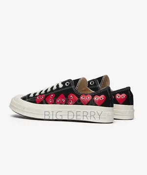 Play Converse CDG