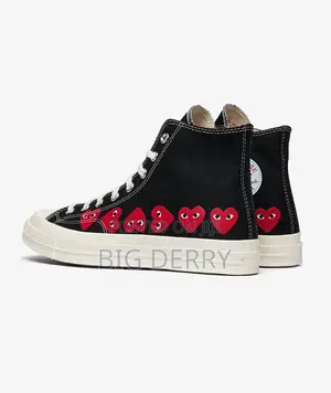 Play Converse CDG