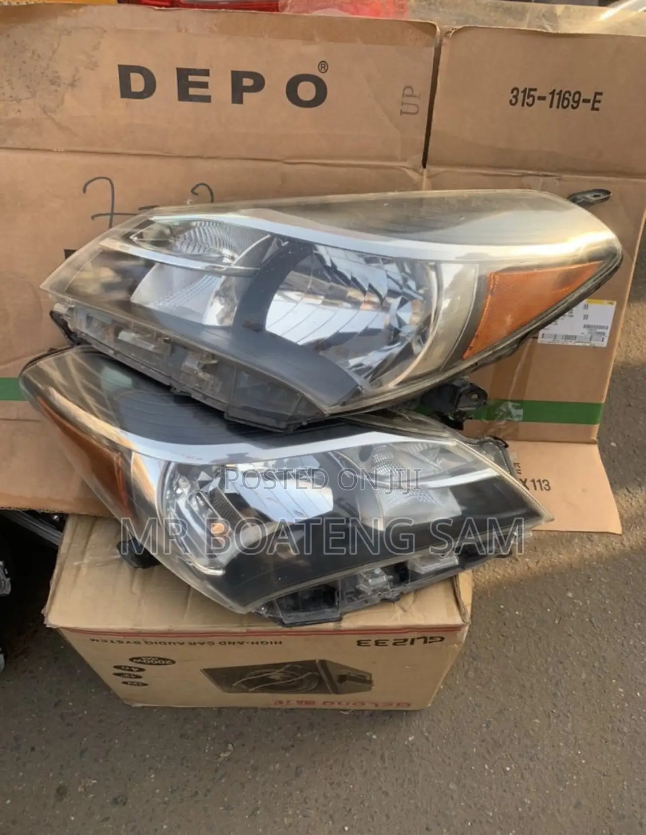 Toyota Yaris 2015 Headlight