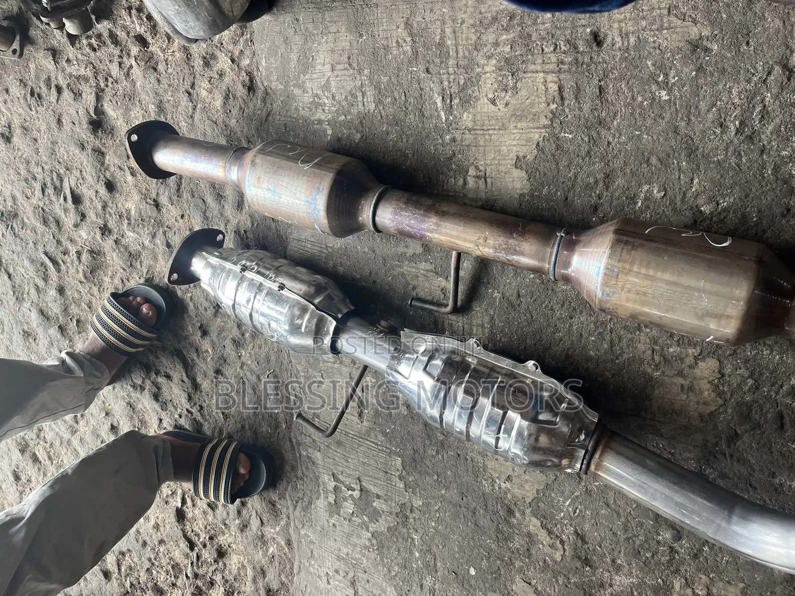Toyota Hilux Catalytic Convertor