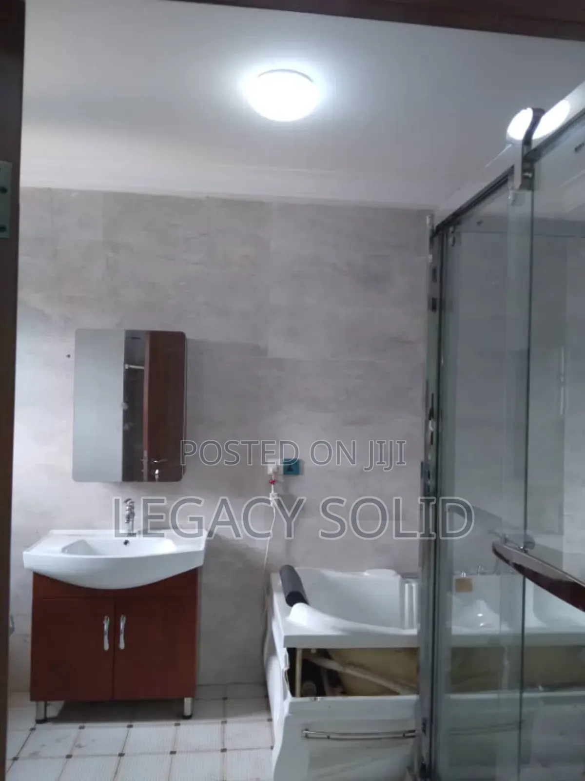 4bdrm Duplex in 𝙻𝚎𝚐𝚊𝚌𝚢 𝚜𝚘𝚕𝚒𝚍 𝚛𝚎𝚊𝚕, Spintex for rent