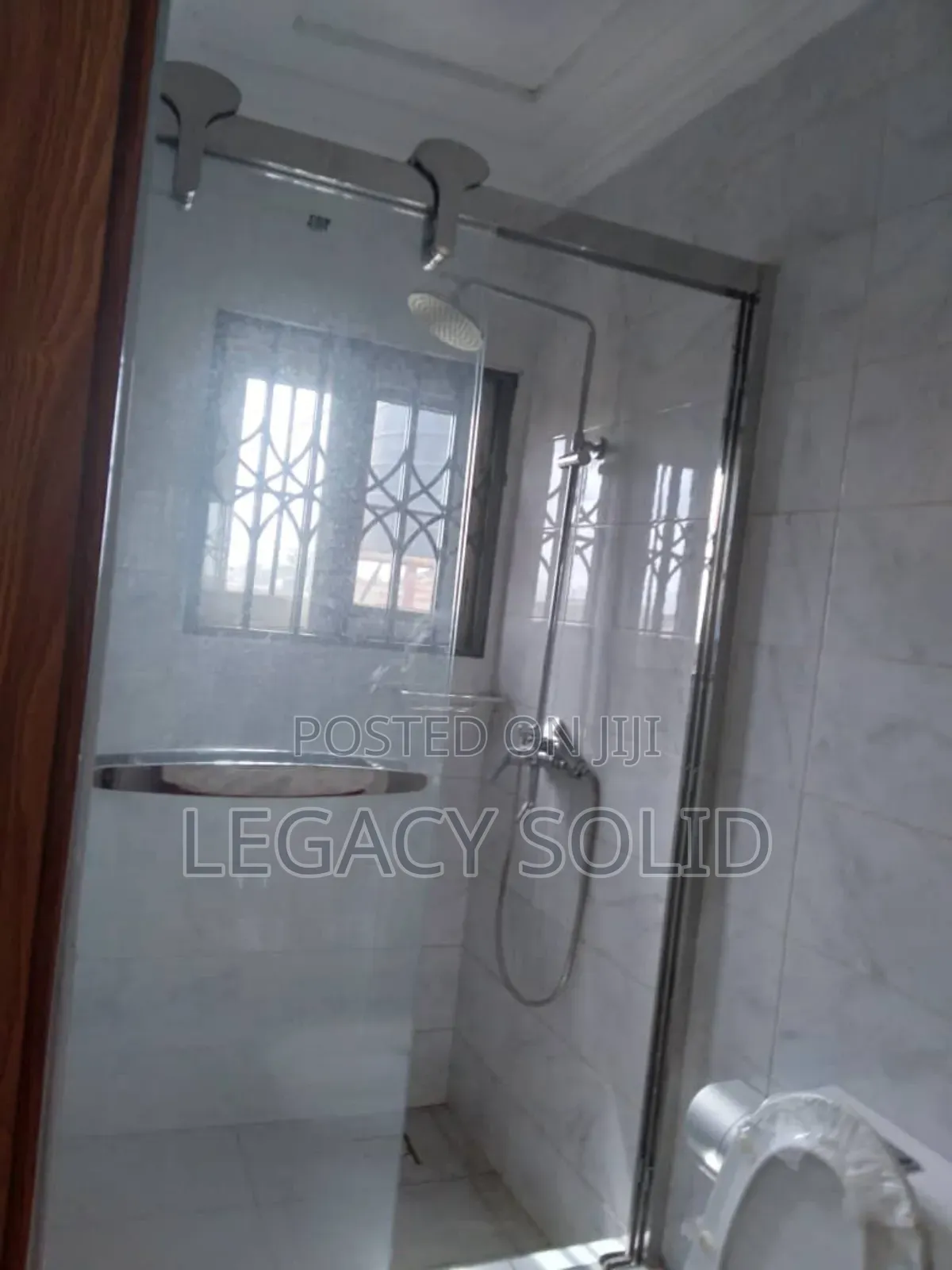 4bdrm Duplex in 𝙻𝚎𝚐𝚊𝚌𝚢 𝚜𝚘𝚕𝚒𝚍 𝚛𝚎𝚊𝚕, Spintex for rent