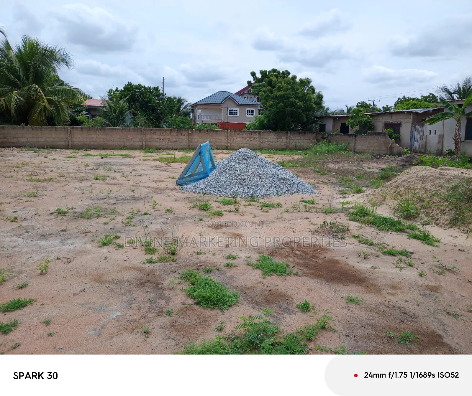Sale of 2brm on Very Spacious Plots at Kasoa Nyanyano Road