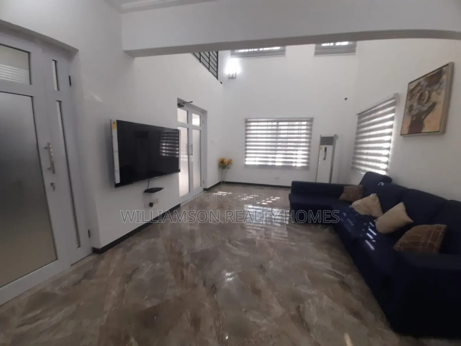 Furnished 4bdrm Duplex in Community 18 Area, Spintex for rent