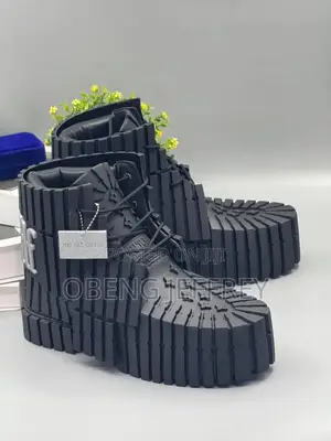 Original Timberland MSCHF in Colours