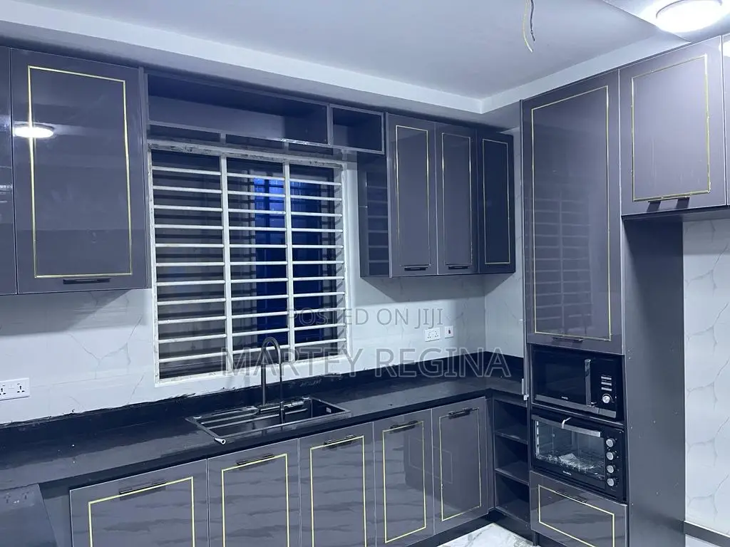 Dark Gray Kitchen Cabinets