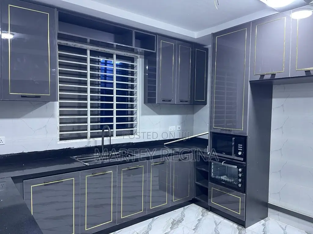 Dark Gray Kitchen Cabinets