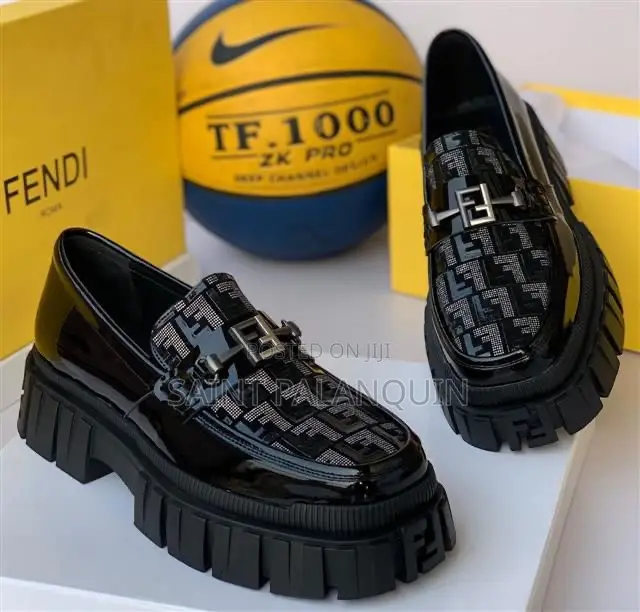 Fendi Quality Shoe