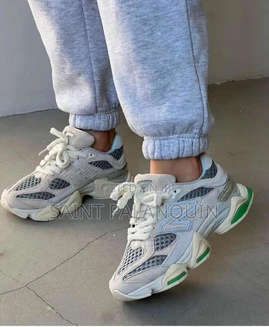 New Balance 9060
