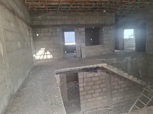 6bdrm Mansion in B2 Properties Agency, Kumasi Metropolitan for sale