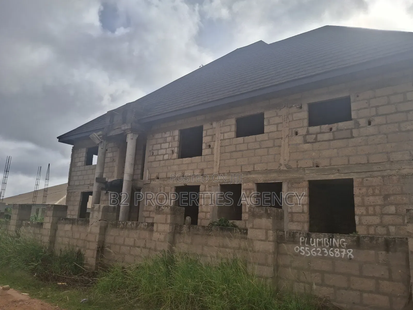 6bdrm Mansion in B2 Properties Agency, Kumasi Metropolitan for sale