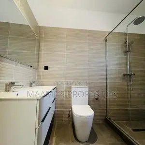 3bdrm House in Lake Side Estate for sale