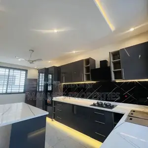 4bdrm Duplex in East Legon for sale