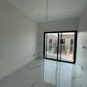 4bdrm Duplex in Airport Residential Area for sale