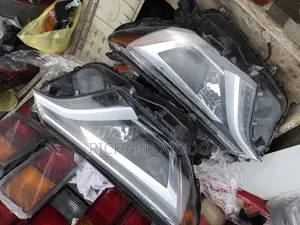 Toyota Rav4 2016/2017 Headlight American Type Led Available