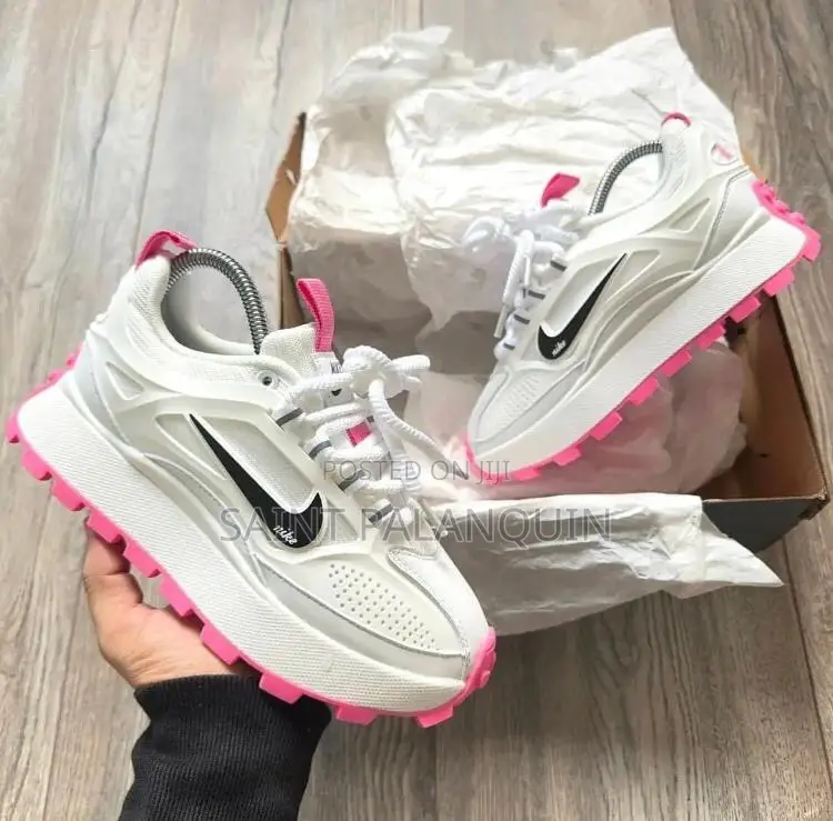 Nikes Wear