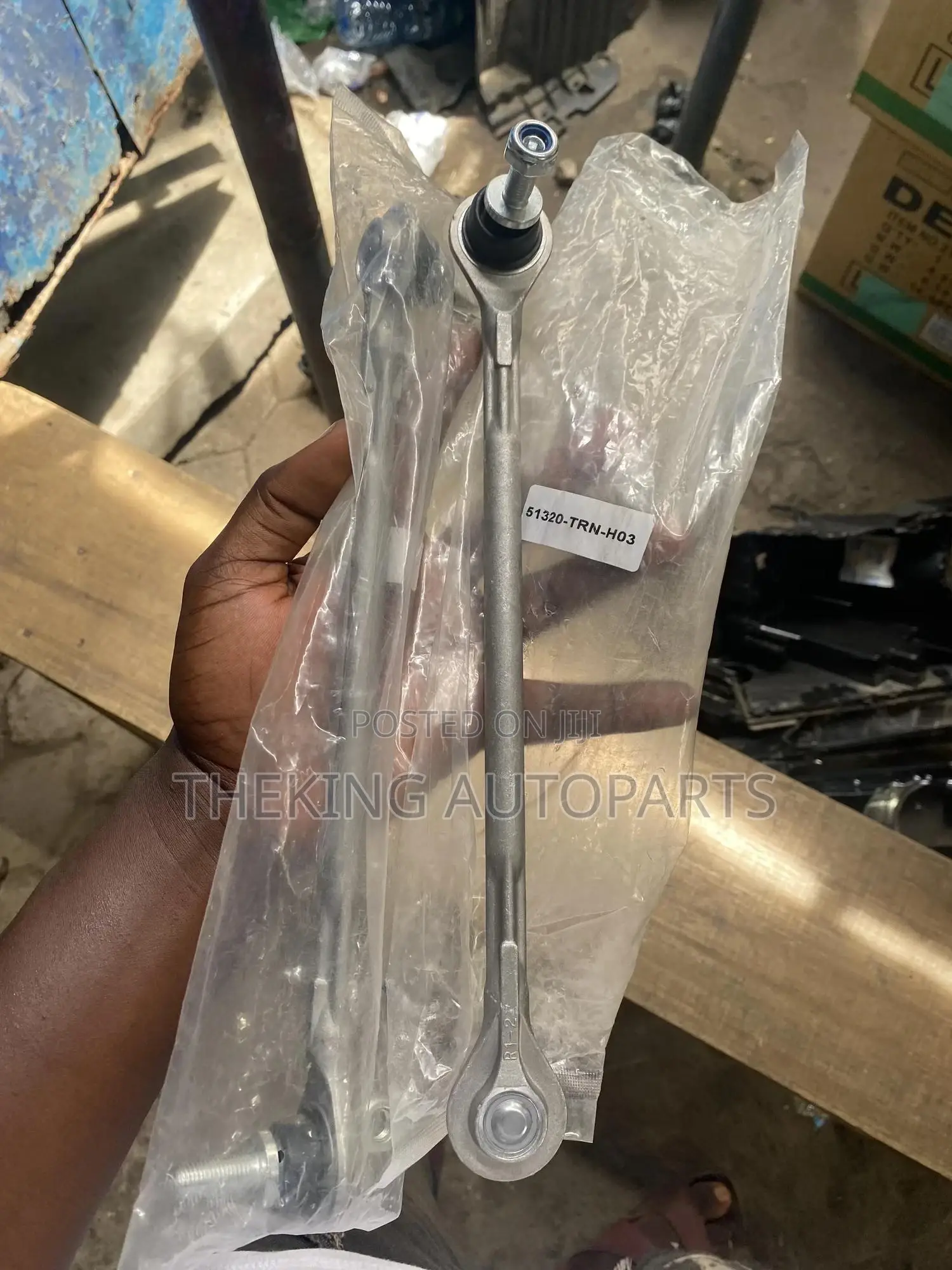 Honda CRV 2017,2018,2019,2020,2021,2022,2023 Front Link Bar.