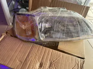 Honda Civic 1996-1999 Headlight Depo