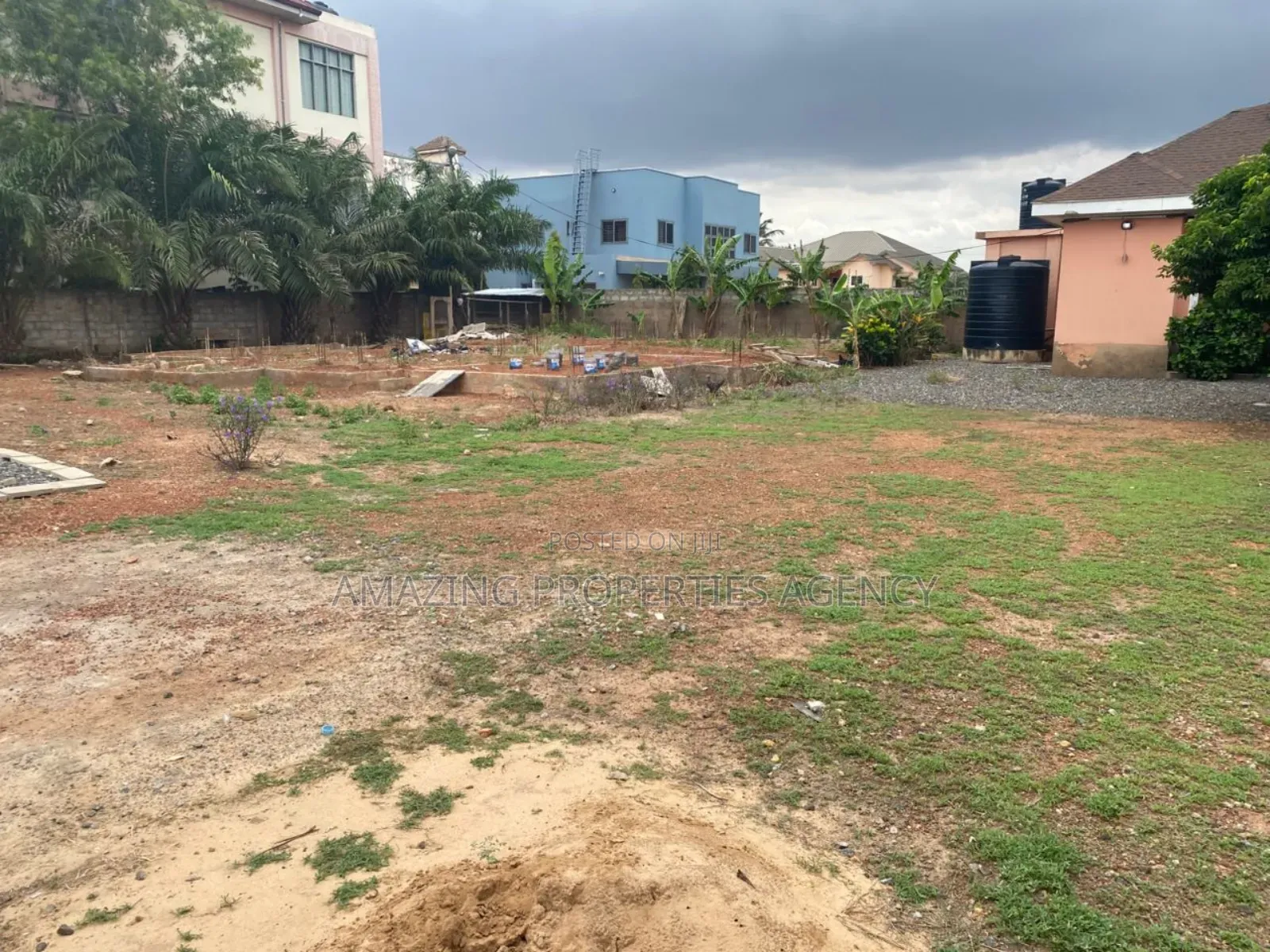 5/Half Plots of Land for Sale at Community 25 Near