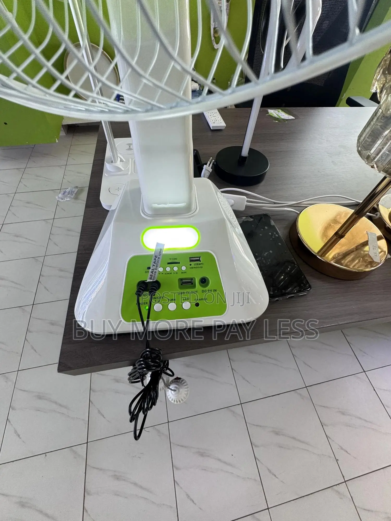 Solar Table Fan(Rechargeable)