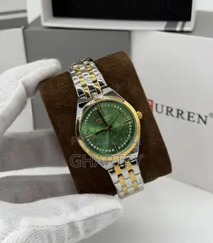 Curren Luxury Round Face Two Toned Silver Watch for Women
