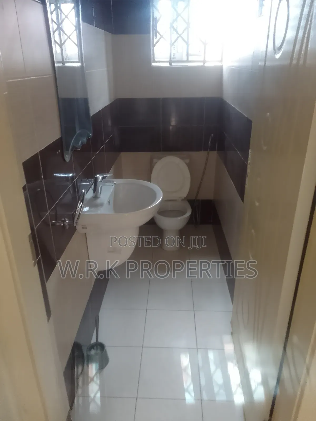 2bdrm Apartment in Dome Pillar 2, Accra Metropolitan for rent